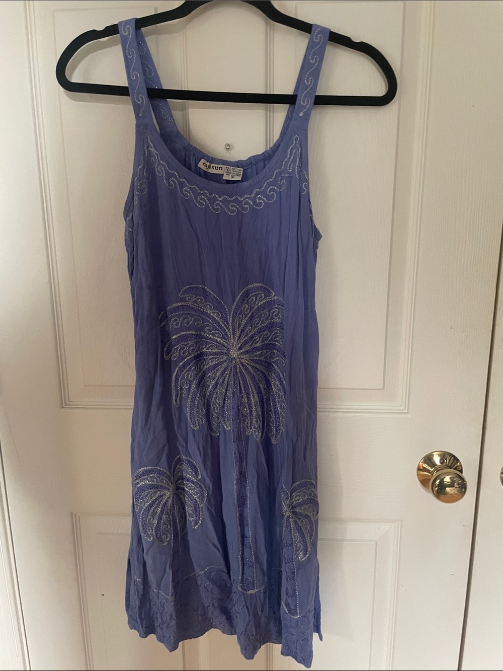 Raya sun Purple Embroidered Sleeveless sundress size small